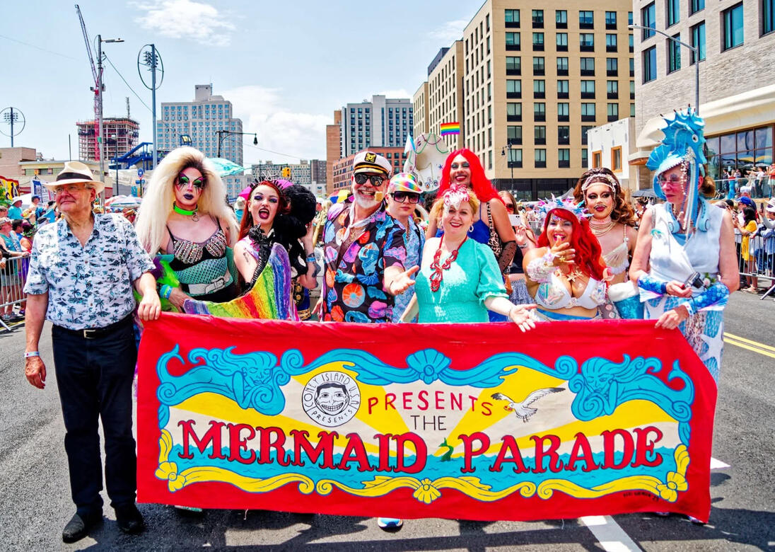 2025 Marching Banner, Photo by Jim McDonnell